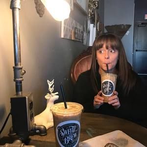 Meet your Posher, Ann